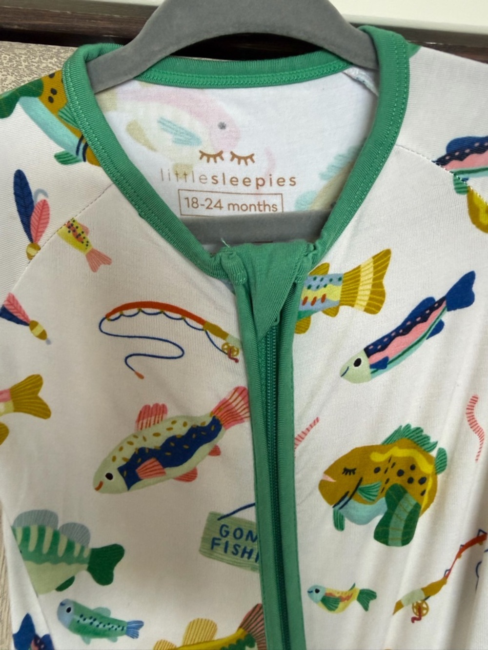 EUC Little Sleepies gone fishing shorty zippy 18-24m bamboo - Picture 2 of 3